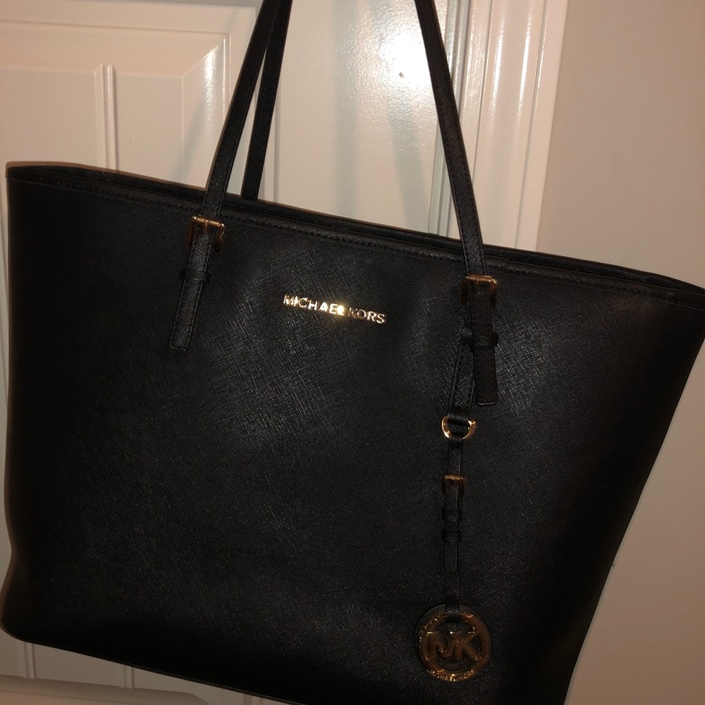 Michael Kors tote